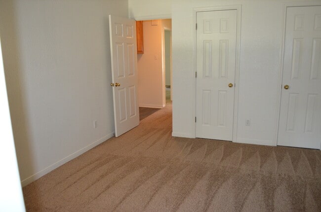 Building Photo - AFFORDABLE 2 BEDROOM DUPLEX IN HARKER HEIGHTS