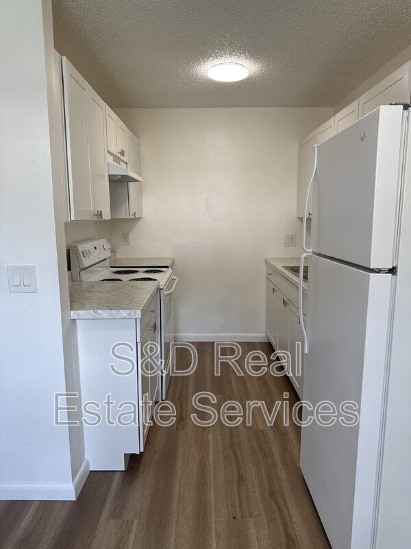 Building Photo - 3013 Allred Dr