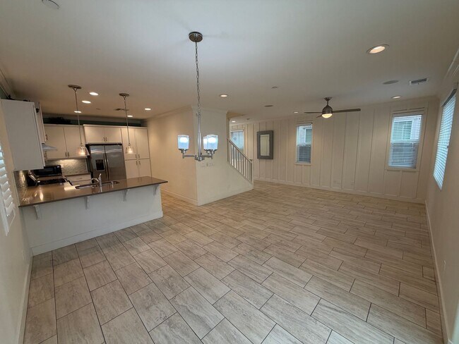 Building Photo - 3 bedroom | 2.5 bathroom | Single family home in North Natomas