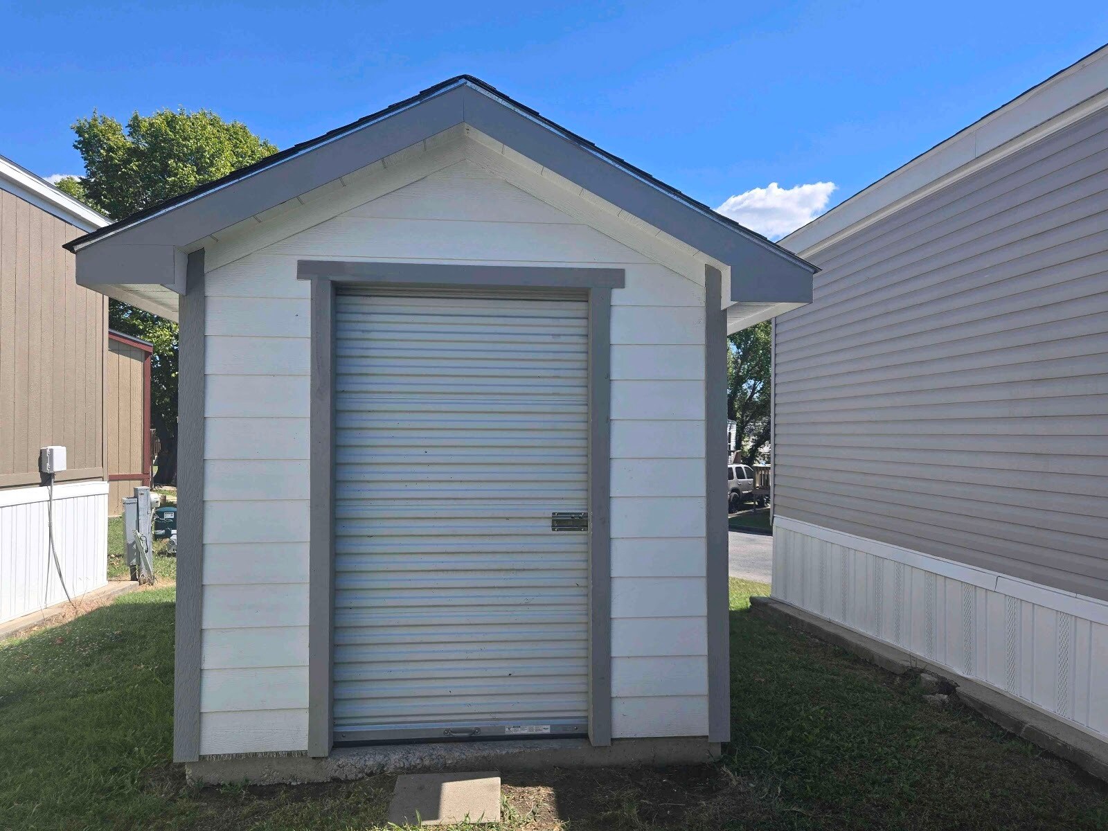 Building Photo - 709 N Collins Fwy