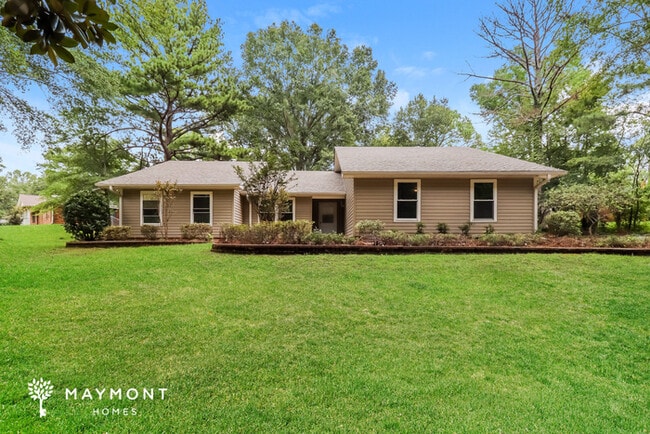 Primary Photo - 406 Trailwood Dr