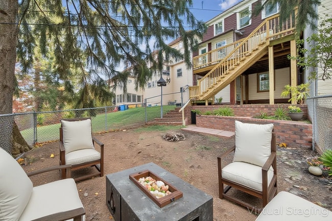 Building Photo - 4 Bed/3 Full Bath Single Family Home in Avalon