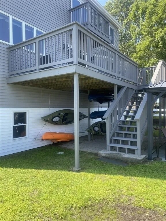 Building Photo - 22 Cove St