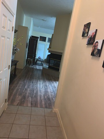 Building Photo - 21003 Claremore Ct