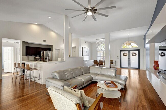 Building Photo - 2470 Sandstone Ct