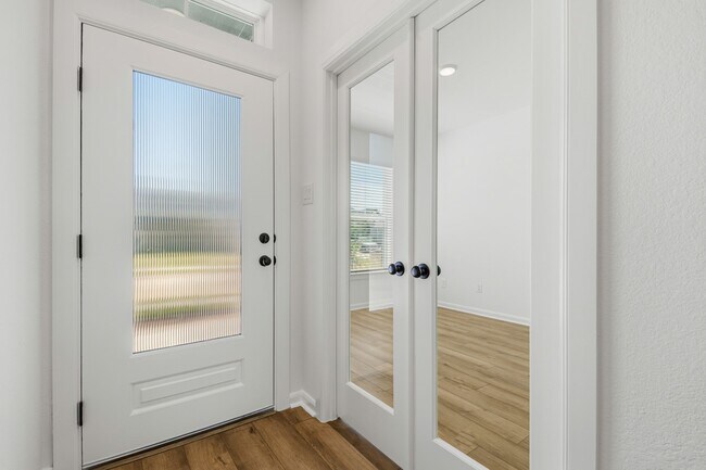 Building Photo - 17043 Luminous Ln
