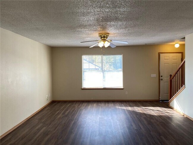 Building Photo - 3044 W Marigold Dr