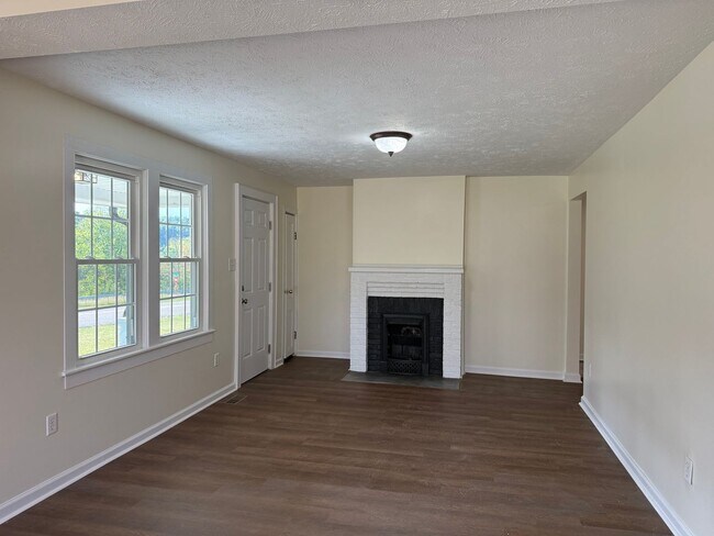 Building Photo - 1414 Muddy Creek Rd