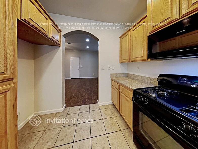 Building Photo - 4254 Natomas Central Dr