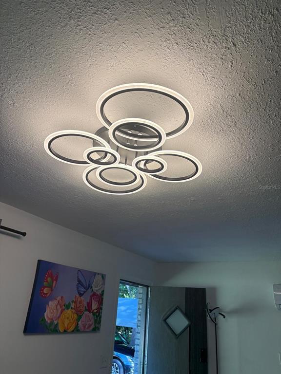 Building Photo - 7703 Hillcrest Terrace