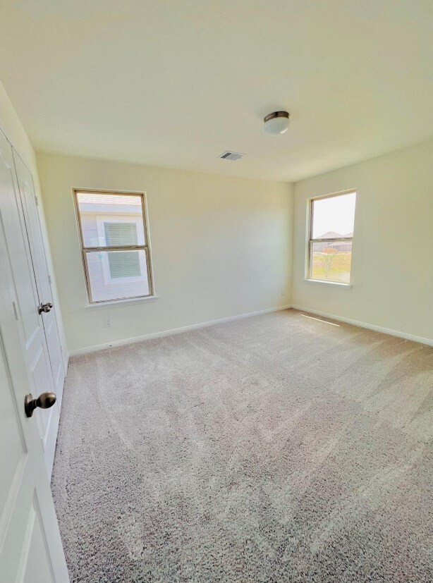 Building Photo - 4939 Hickory Deer Ln