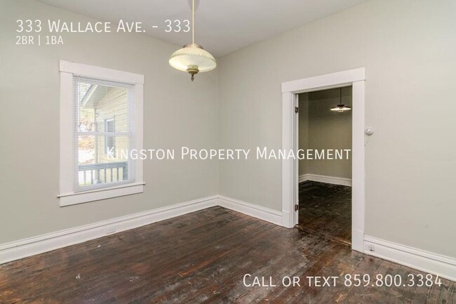 Building Photo - Spacious 2 Bedroom 1 Bathroom! 1/2 OFF SEC...