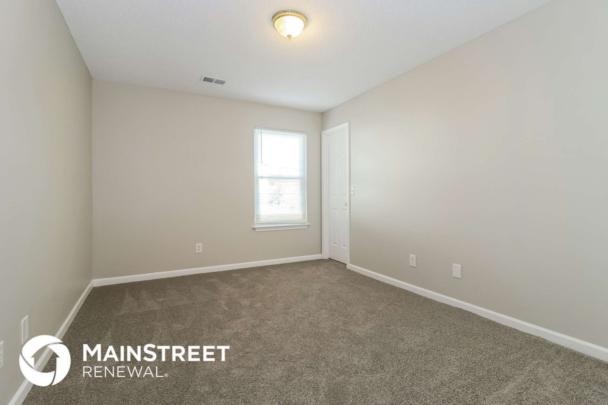 Building Photo - 13 Rosebury Ct