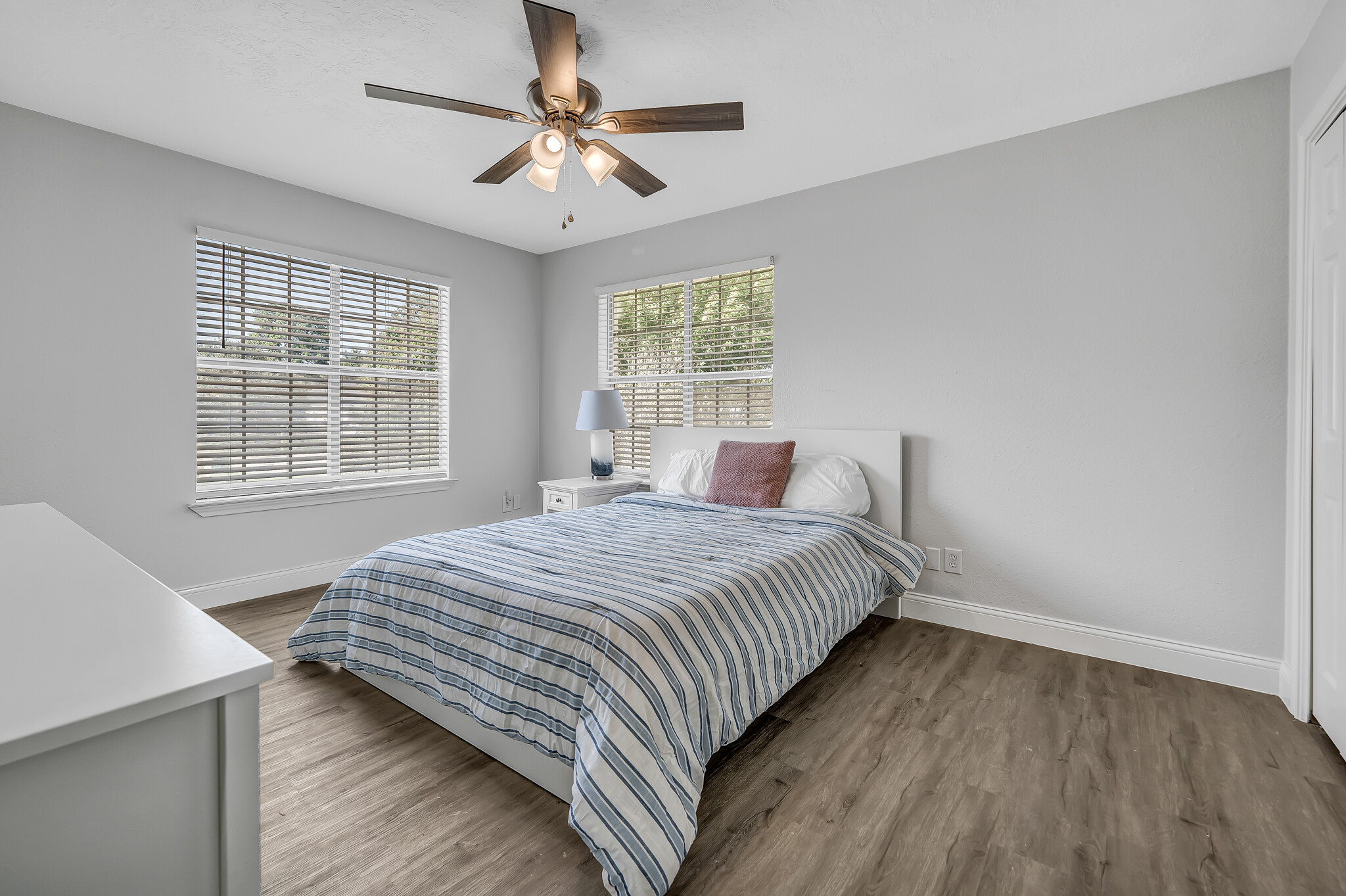 Building Photo - 5110 Pleasure Lake Dr