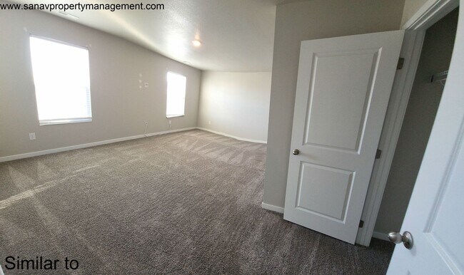 Building Photo - Fantastic Single-Family Home w/ 3 Car Garage - Ankeny