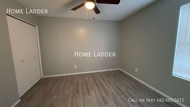 Building Photo - 3139 E Cicero St