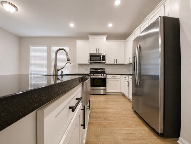Building Photo - 23026 Opal Fire Ct