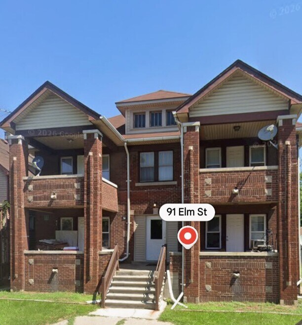 Building Photo - 91 Elm St