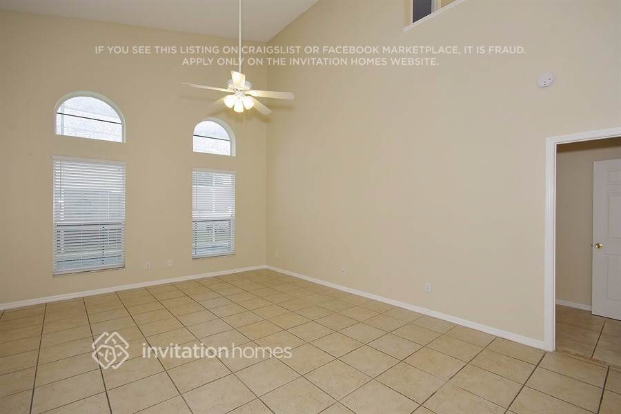 Building Photo - 422 Downing Cir