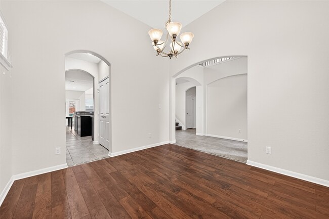 Building Photo - 17415 Sandalisle Ln