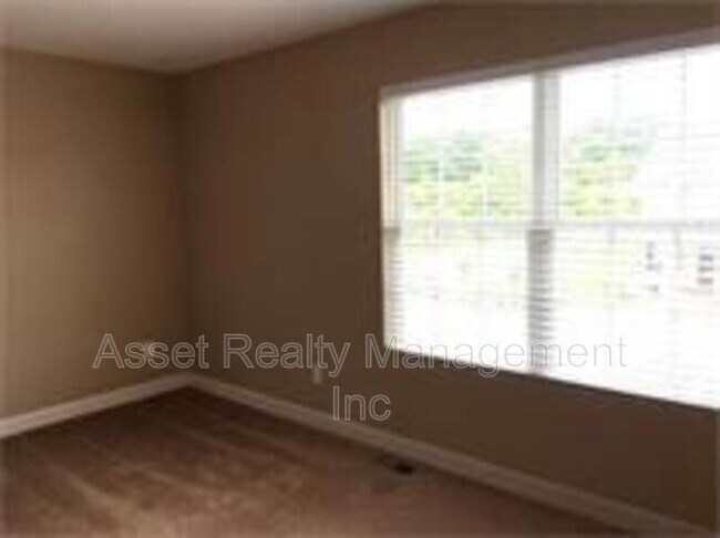 Building Photo - 246 Beals Chapel Rd