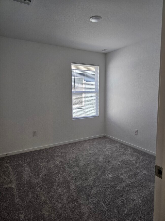 Building Photo - 13902 Appleton Wy