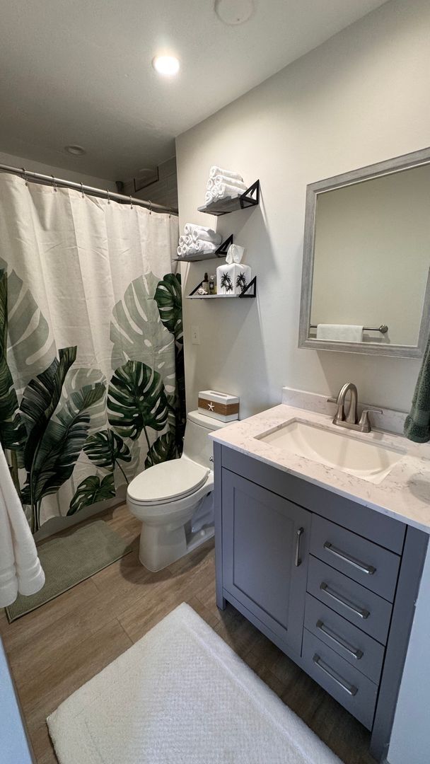 Building Photo - 2bd Furnished Apartment with Unobstructed Oceanview