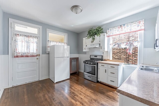 Building Photo - 4820 W Wolfram St