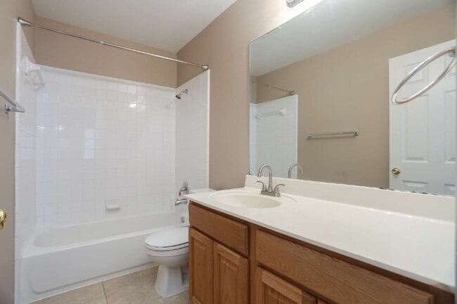 Building Photo - 14514 Redwood Valley