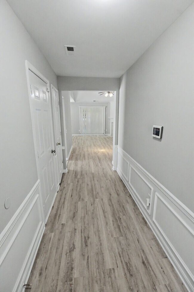 Building Photo - 1416 Rumstone Ln