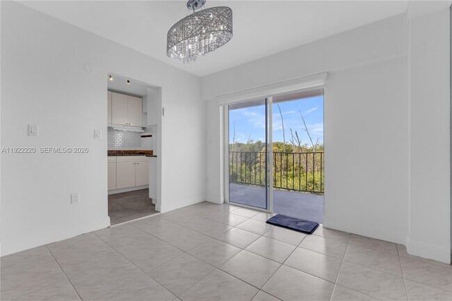 Building Photo - 16508 NE 26th Ave