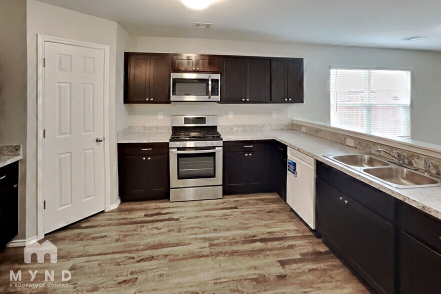 Building Photo - 12201 Jude Way