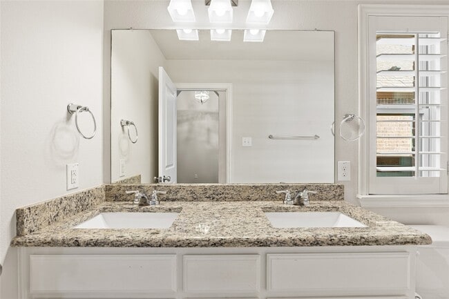 Building Photo - 1734 Morning Mist Way