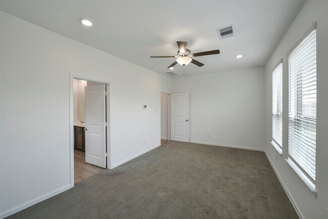 Building Photo - 4918 Eldorado Rose Pl