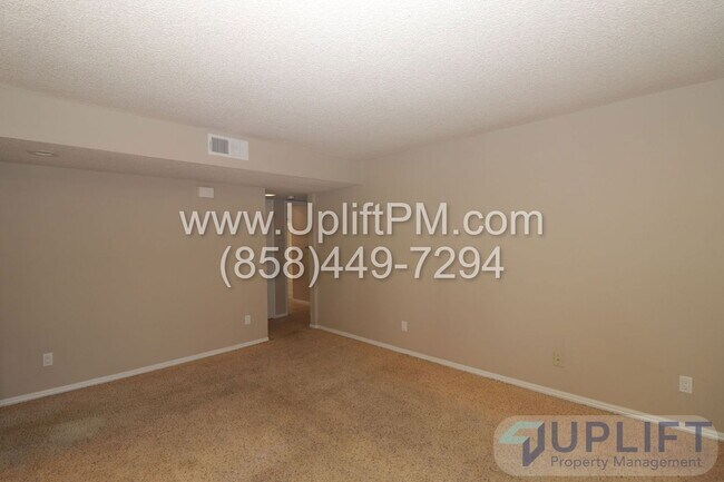 Building Photo - 1908 Via Las Palmas