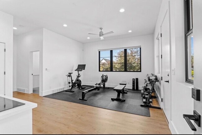 Building Photo - Studio Apartment for Rent | $1,750/Month | Utilities Included