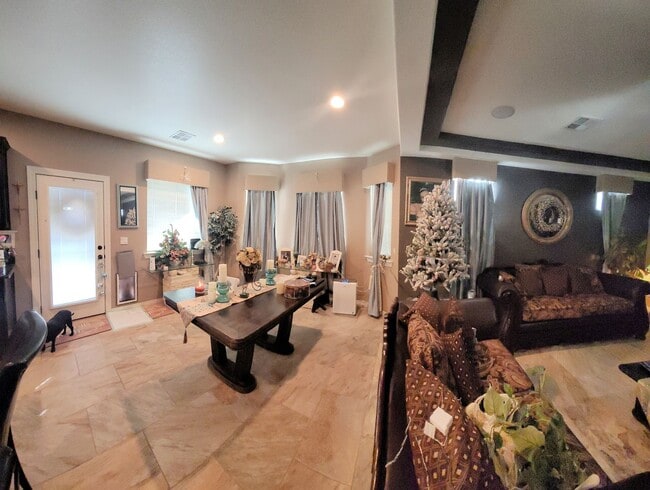 Building Photo - Westside One Story Home