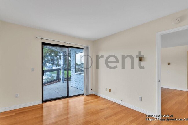 Building Photo - 749 Barnegat Ln