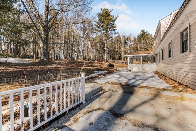 Building Photo - 38 Marjorie Dr
