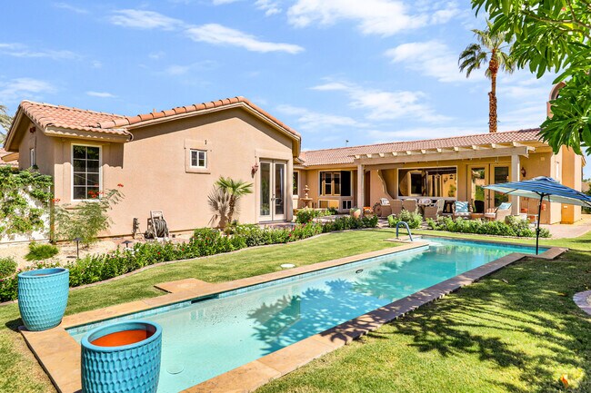 Building Photo - 78825 Vía Ventana