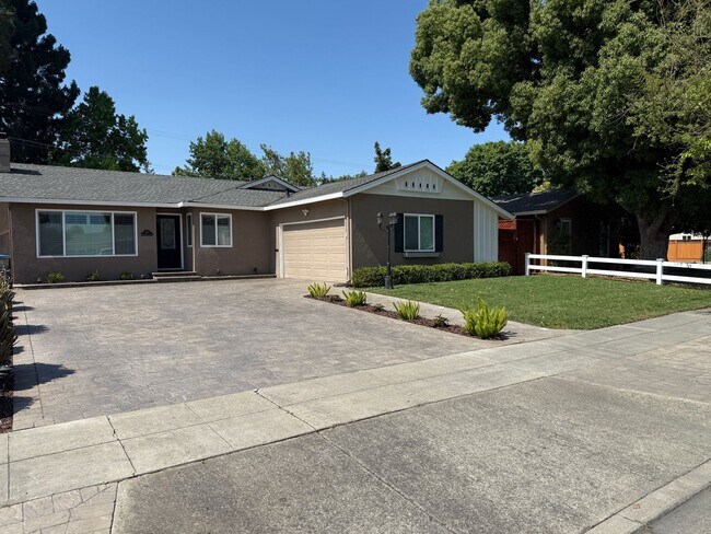 Primary Photo - Remodeled Willow Glen Home