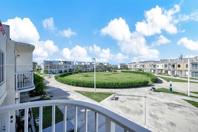 Building Photo - 25874 SW 139th Ct