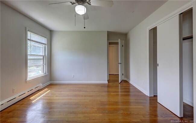 Building Photo - 32 Koger Rd