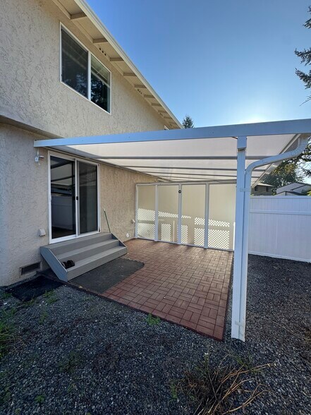 Building Photo - 6324 49th Dr NE