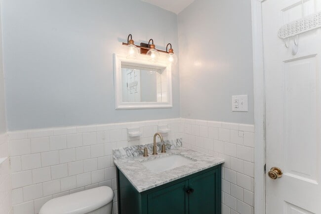 Building Photo - Elizabeth Lake Estates