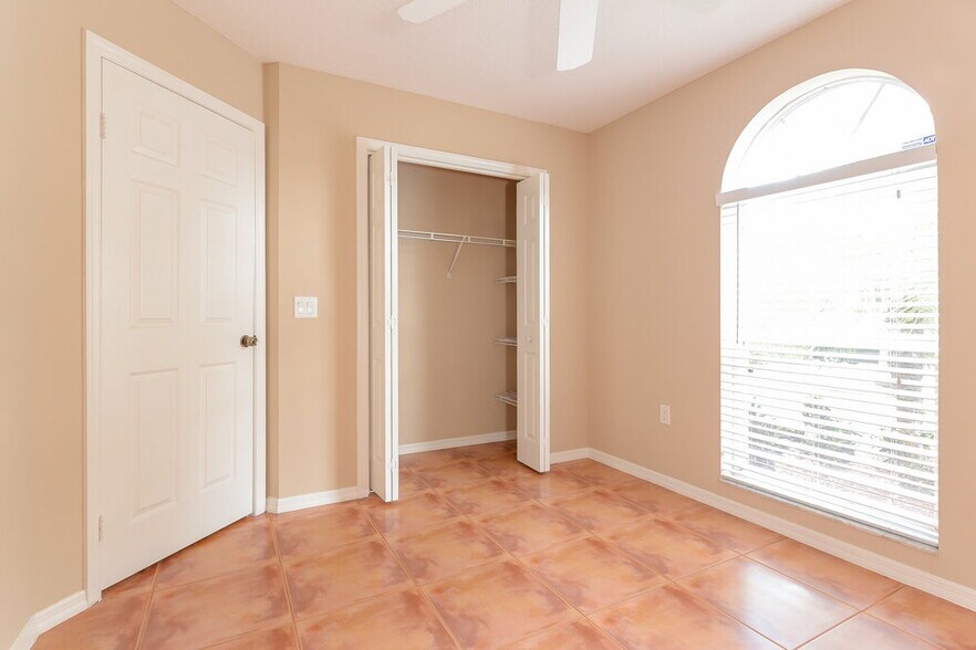 Building Photo - 2602 Freeland Dr