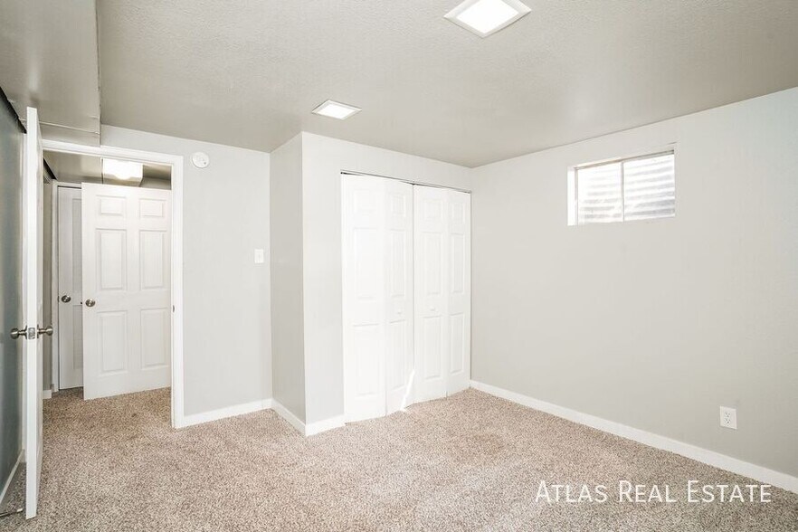 Building Photo - 4028 Colony Hills Cir