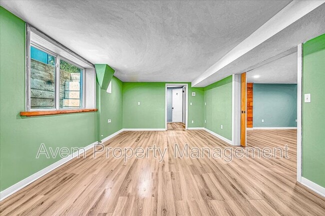 Building Photo - 2030 NE 140th Ave