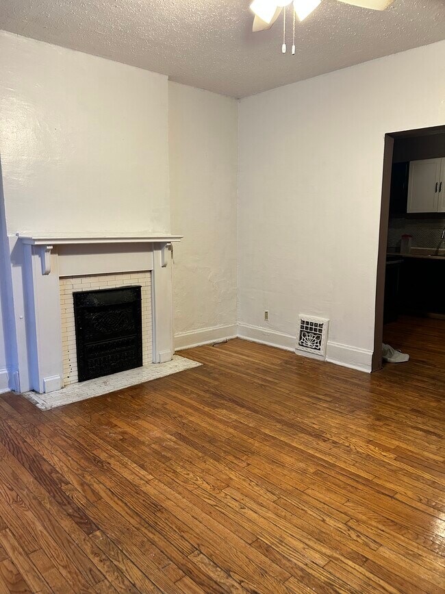Building Photo - 4776 Maffitt Ave