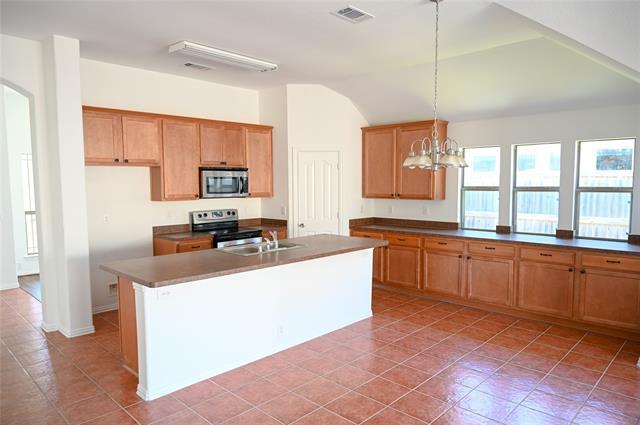 Building Photo - 2204 Rockport Dr